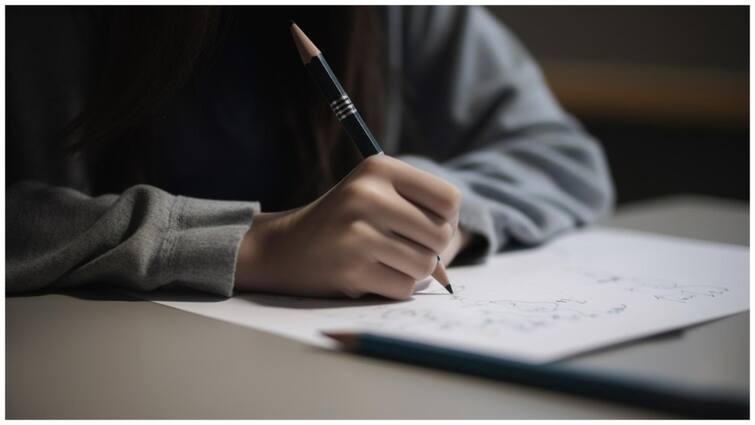 Uttarakhand Board Exams 2024 Date Sheet UK Board Class 10 and 12 Exam Schedule UBSE 10 and 12 Exams 2024 UK Board Exams 2024: इसी महीने के एंड में शुरू होंगी उत्तराखंड बोर्ड 10वीं और 12वीं की परीक्षाएं, देख लें पूरा शेड्यूल