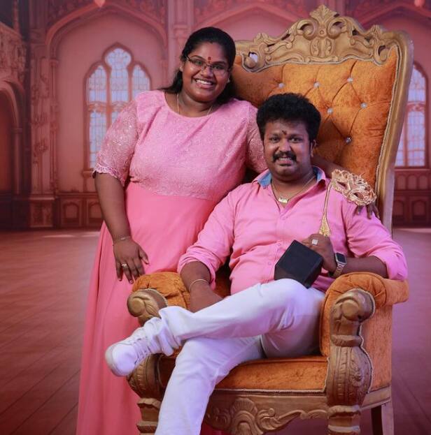 இவர் தனது அம்மாவின் தம்பி கார்த்திக்கை திருமணம் செய்ய இருப்பதாக தகவல்கள் பரவி வந்தன.