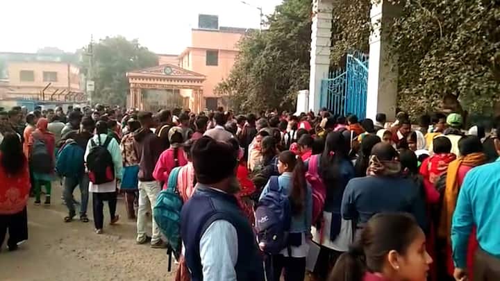 ঝাড়গ্রাম -বাঁকুড়ার একাধিক এলাকা জঙ্গল অধ্যুষিত। তাই পরীক্ষার্থীরা যাতে কোনওভাবেই ভোগান্তির মুখে না পড়ে তাই বড় পদক্ষেপ নিয়েছে বন দফতর।