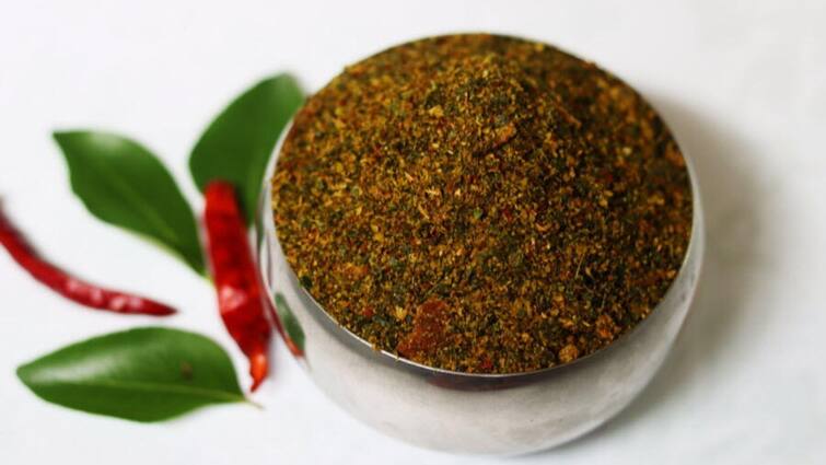 Karivepaku Podi Recipe : Tasty and healthy curry powder recipe.