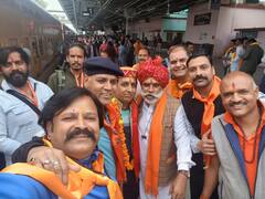 IN Pics: उदयपुर से अयोध्या के लिए रवाना हुई आस्था स्पेशल ट्रेन, भक्तों में दिखा उत्साह, देखें तस्वीरें