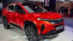 Bharat Mobility Show: একসঙ্গে হাজারও গাড়ির পসরা ! ভারত মোবিলিটি শোয়ের নজর কাড়ল কোন গাড়িগুলি?