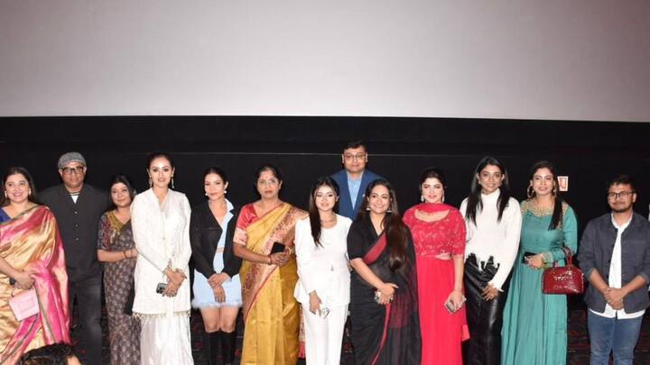 তবে কেবল মনখারাপ বা দুঃখ নয়... এই গল্প প্রতিবাদের, লড়াইয়ের, জীবন খুঁজে নেওয়ার। পরিচালনায় রাজর্ষি দে।