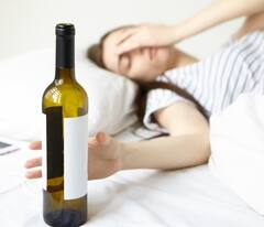 Alcohol: ਸ਼ਰਾਬ ਇੰਝ ਪਹੁੰਚਾਉਂਦੀ ਤੁਹਾਡੀ ਚਮੜੀ ਨੂੰ ਨੁਕਸਾਨ...ਜਾਣੋ ਡ੍ਰਿੰਕ ਕਰਨ ਦੇ ਮਾੜੇ ਪ੍ਰਭਾਵ