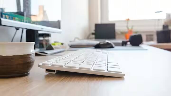 આ પદો માટે ઉમેદવારોની પસંદગી વોક ઇન ઇન્ટરવ્યૂ દ્વારા કરવામાં આવશે.