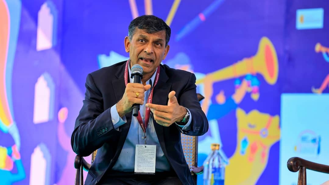 Raghuram Rajan Dismisses Speculation About Rajya Sabha Seat congress MVA ‘Not A politician’: Raghuram Rajan Dismisses Speculation About Rajya Sabha Seat