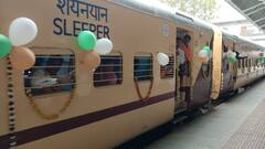 IN Pics: उदयपुर से अयोध्या के लिए रवाना हुई आस्था स्पेशल ट्रेन, भक्तों में दिखा उत्साह, देखें तस्वीरें