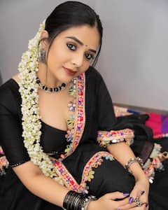 Sreemukhi Photos: సూప‌ర్ సింగ‌ర్ షో కి శ్రీముఖి ఇలా ముస్తాబైంది!