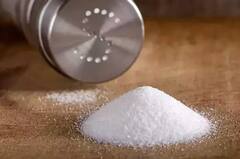 High Salt: વધારે મીઠું ખાવુ સ્વાસ્થ્ય માટે ઘાતક,કિડની અને BPની થઈ શકે છે સમસ્યા