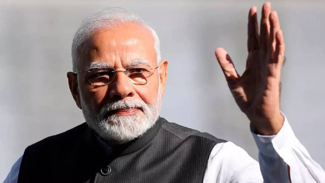 PM Survey: மீண்டும் பிரதமராக மோடியை தேர்வு செய்யப்போகும் 64%? டைம்ஸ் நவ் நடத்திய கணக்கெடுப்பு.. Narendra Modi Top Choice Of 64% People For PM Post while 17% Prefer Rahul Gandhi Times Now-ETG Survey for 2024 lok sabha election PM Survey: மீண்டும் பிரதமராக மோடியை தேர்வு செய்யப்போகும் 64%? டைம்ஸ் நவ் நடத்திய கணக்கெடுப்பு..