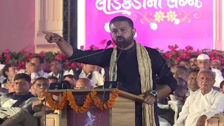 Rajkot Radadiya Statement: big statement by Jayesh Radadiya in the Shahi Samuh Lagnotsav, Jam Kandorna 'મજબૂત નેતાને સ્વીકારજો, માયકાંગલાને નહીં, સમાજની વાત આવે ત્યારે......' - જયેશ રાદડિયાએ સમૂહલગ્નમાં ભર્યો હૂંકાર