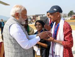 Narendra Modi : ओडिशामध्ये पंतप्रधान मोदींनी घेतली  पद्म पुरस्कार विजेत्यांची भेट!