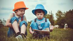 Parenting Tips : या सवयी तुमच्या मुलांना नक्की लावा, भविष्यात उपयोगी पडतील !