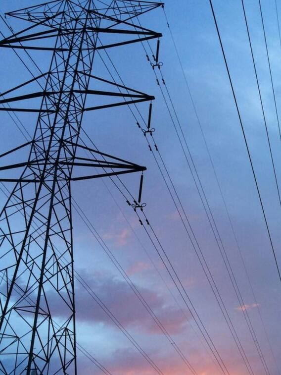 भारत के किस राज्य में सबसे पहले पहुंची थी बिजली?