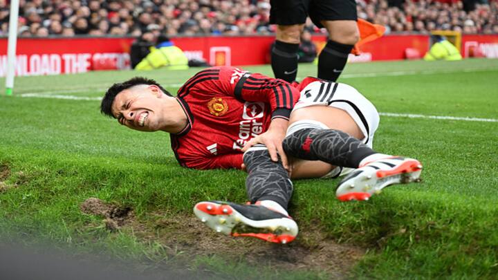 Defensive Scare For Man United As Lisandro Martinez Incurs Injury In Victory Over West Ham Defensive Scare For Man United As Lisandro Martinez Incurs Injury In Victory Over West Ham