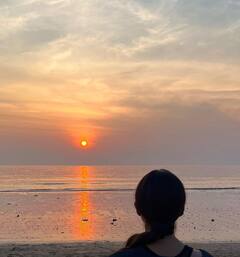 Sara Ali Khan Shares Pictures Enjoying Sunset: 'Let Go, Allow Yourself To Just Be'