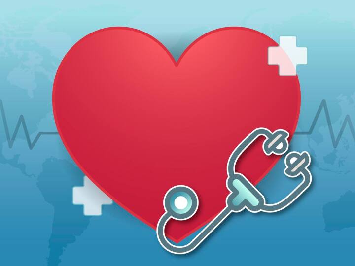 ये गड़बड़ी तब होती है जब दिल के सिग्नल सामान्य से अलग तरीके से चलते हैं, जिससे दिल की धड़कन तेज, धीमी या अनियमित हो सकती है.