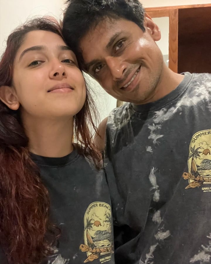 या जोडप्याने उदयपूरला ख्रिश्चन पद्धतीने लग्न केलं.  (Photo credit : Instagram/@khan.ira)