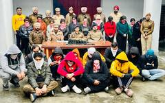 Jalandhar News: ਯੂਨੀਵਰਸਿਟੀ ਨੇੜਿਓਂ ਫੜਿਆ ਵਿਦੇਸ਼ੀ ਲੜਕੀਆਂ ਦਾ ਸੈਕਸ ਰੈਕੇਟ ,ਥਾਈਲੈਂਡ ਦੀਆਂ 9 ਕੁੜੀਆਂ ਸਮੇਤ 26 ਗ੍ਰਿਫਤਾਰ