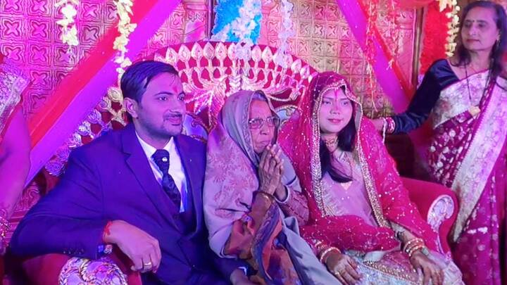 पहले दोनों में प्यार शुरू हुआ. फिर दोनों ने शादी का फैसला कर लिया. इस शादी में सोइलिना मेनाक सिलाबन की मां सोली सिपहुतर भी मौजूद रहीं.
