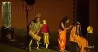 Pune News : ललित कला केंद्र प्रकरणात पोलीस उपनिरीक्षक बळीचा बकरा; प्रत्यक्षदर्शींनी नेमकं काय सांगितलं?