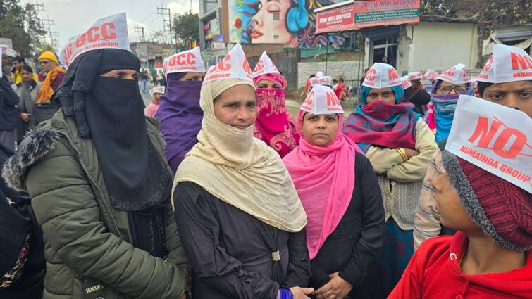 Uttarakhand Assembly gherao by Muslim organisations on Uniform Civil Code ANN Uniform Civil Code: उत्तराखंड विधनसभा का मुस्लिम संगठनों ने किया घेराव, UCC को बताया हक छीनने वाला कानून