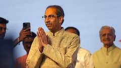 सत्तेसाठी सोनिया सेनेपुढे गुडघे टेकले, भगव्याला छेद देण्याचं..?; ठाकरेंवर भाजपचा हल्लाबोल