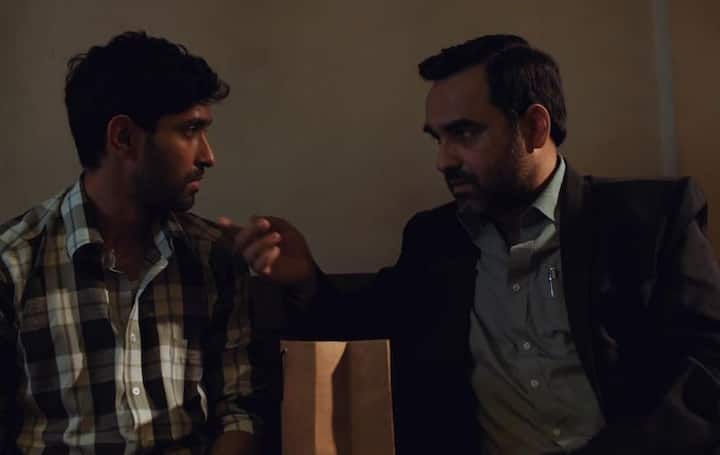 विक्रांत मैसी की 'क्रिमिनल जस्टिस' भी क्राइम पर आधारित है. इसे आप हॉटस्टर पर देख सकते हैं, इसमें आपको विक्रांत के साथ ही पंकज त्रिपाठी की भी बेहतरीन एक्टिंग देखने को मिलेगी.