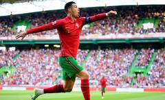 Cristiano Ronaldo Birthday: બુગાટીથી લઇને ફેરારી સુધીની કરોડોની કાર, રોનાલ્ડોનું કાર કલેક્શન જોઇ ચોંકી ઉઠશો