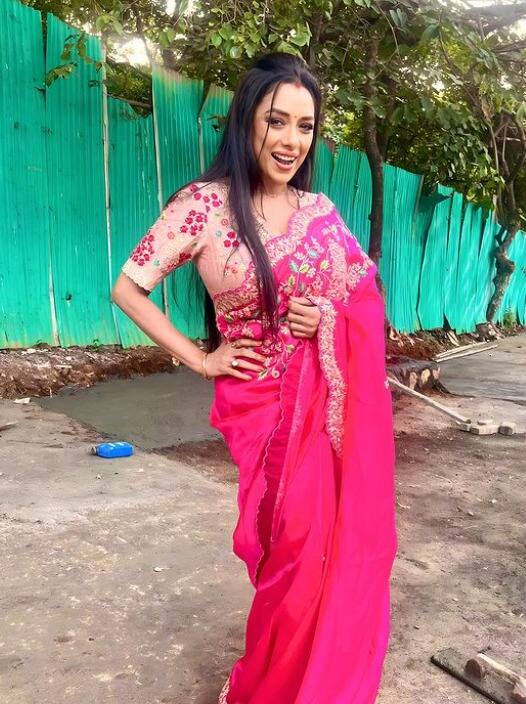 एक्ट्रेस ने आगे ये भी बताया कि 'मैंने थिएटर करना शुरू कर दिया था. मेरा पहला प्ले  का नाम 'आत्मकथा' था और इस दिनेश ठाकुर ने प्रोड्यूस किया था. मुझे अपने पहले नाटक के लिए 50 रुपये मिले थे, जिसकी कीमत उस दौर में बहुत होती थी.'