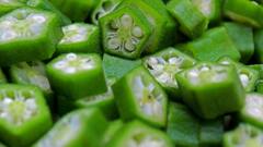 Okra Cooked or Raw: ঢেঁড়শ সিদ্ধ, কাঁচা নাকি ভাজা - কোনটা খাবেন, কেন খাবেন