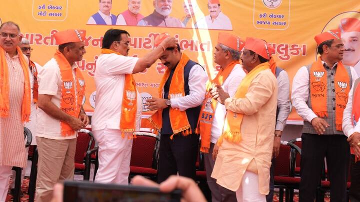 Gujarat Former Congress MLA Chirag Patel joined BJP CR Paatil Candidates for Khambhat seat by-election Gujarat Politics: BJP में शामिल हुए कांग्रेस के पूर्व विधायक चिराग पटेल, इस सीट से हो सकते हैं उम्मीदवार