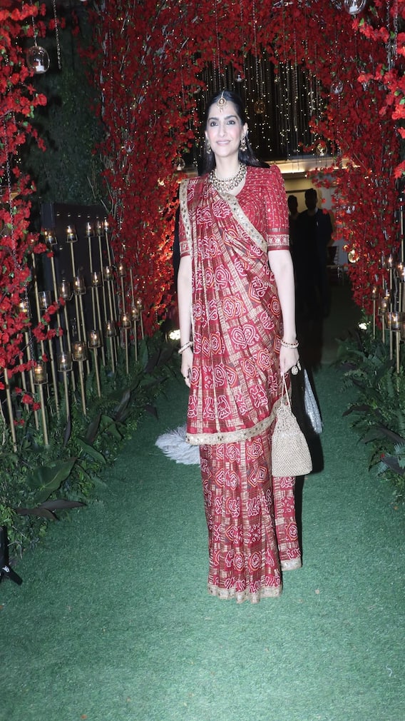 Sonam Kapoor Dons Drool-Worthy Look In A Red Saree