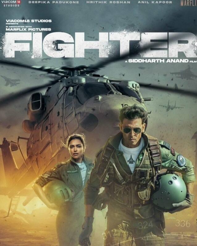 ऋतिक रोशन और दीपिका पादुकोण की देशभक्ति से लबरेज फिल्म 'फाइटर' सिनेमाघरों में 25 जनवरी को रिलीज हुई थी. इस फिल्म को देश और दुनियाभर के दर्शकों से भरपूर प्यार मिला है. हालांकि अब ये फिल्म बॉक्स ऑफिस पर लड़खड़ा रही है और मुश्किल से कमाई कर पा रही है.