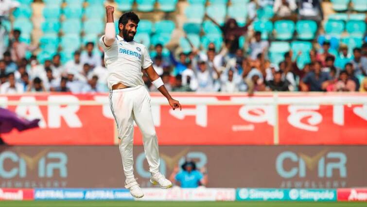 Jasprit Bumrah Second best match figures for an Indian seamer against England behind Chetan Sharma IND vs ENG IND vs ENG: विशाखापट्टनम टेस्ट में अंग्रेजों के पास नहीं था जसप्रीत बुमराह का कोई जवाब! अब इस खास फेहरिस्त में बनाई जगह