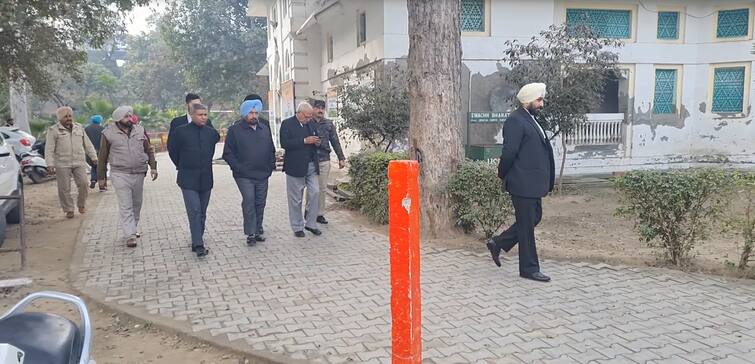 Behbal Kalan and Kotakpura shootings hearing held, nominee appeared through video conference, next hearing will be held on February 13 Faridkot news: ਬਹਿਬਲ ਕਲਾਂ ਅਤੇ ਕੋਟਕਪੁਰਾ ਗੋਲੀਕਾਂਡ ਮਾਮਲੇ 'ਚ ਹੋਏ ਸੁਣਵਾਈ, ਨਾਮਜ਼ਦ ਵੀਡੀਓ ਕਾਨਫਰੰਸ ਰਾਹੀਂ ਹੋਏ ਪੇਸ਼