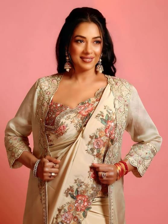 ये बात काफी कम लोगों को पता है कि एक्ट्रेस के पिता अनिल गांगुली एक फिल्ममेकर थे. लेकिन इस फील्ड में उन्हें कभी सफलता नहीं मिली.