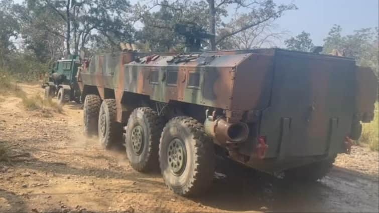 Wheeled armored amphibious platform vehicle will be made for Naxalites ann Chhattisgarh: व्हील्ड आर्मर्ड एम्फीबियस प्लेटफॉर्म व्हीकल नक्सलियों के लिए बनेगा काल, पुलवामा के बाद बस्तर में हो रहा है इस्तेमाल
