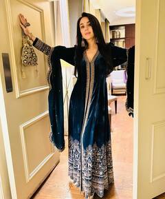 PHOTO: प्रीती झिंटाचा ग्लॅम लूक; पाहा खास फोटो!