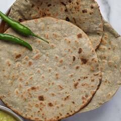 Millet flour : ਸਰਦੀਆਂ 'ਚ ਬਜ਼ੁਰਗਾਂ ਨੂੰ ਆਹ ਚੀਜ਼ ਦੇਣ ਨਾਲ ਕਦੇ ਨਹੀਂ ਹੋਣਗੇ ਬਿਮਾਰ