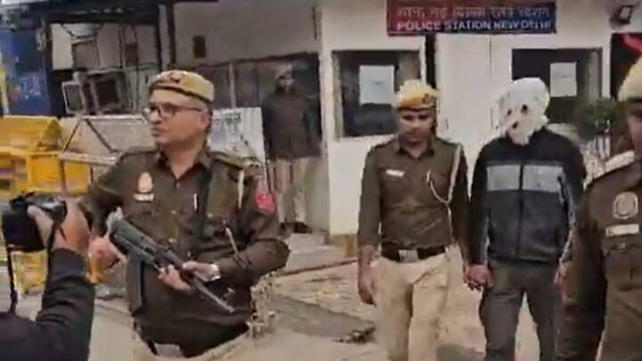 Riyaz Ahmed Arrested Delhi Police arrests active members of Lashkar e Taiba module in Kupwara jammu kashmir JK News: दिल्ली में लश्कर का आतंकी रियाज अहमद गिरफ्तार, सेना से है रिटायर्ड
