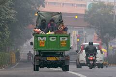 Weather Update Today: दिल्ली में कोहरा या बारिश? हिमाचल में बर्फबारी से आवाजाही ठप, यूपी-पंजाब और हरियाणा समेत अन्य राज्यों में क्या है मौसम का हाल