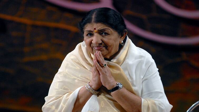 Lata Mangeshkar Refused To Take Any Allowance During Her Six-year Tenure As Rajya Sabha MP