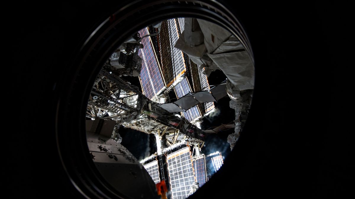ESA Astronaut Marcus Wandt Shares Images Of International Space Station From Inside Orbital Lab. See PICS