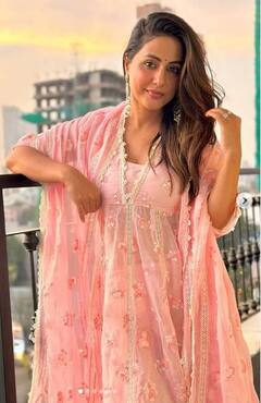 Hina Khan: ਹਿਨਾ ਖਾਨ ਨੇ ਪਿੰਕ ਸੂਟ ਪਾ ਕੇ ਬਾਲਕੋਨੀ 'ਚ ਕਰਵਾਇਆ ਫੋਟੋਸ਼ੂਟ, ਦੇਖੋ ਖੂਬਸੂਰਤ ਤਸਵੀਰਾਂ