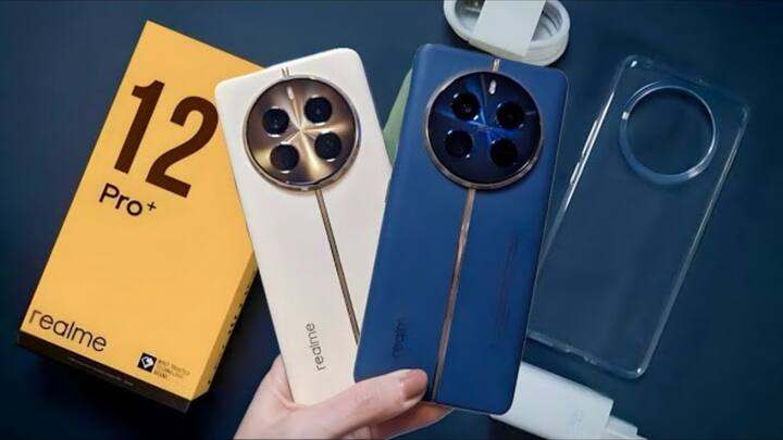 Realme 12 Pro का पहला वेरिएंट  8GB RAM + 128GB स्टोरेज के साथ आता है, जिसकी कीमत 25,999 रुपये है. दूसरा वेरिएंट 8GB RAM + 256GB स्टोरेज के साथ आता है, जिसकी कीमत 26,999 रुपये है. Realme 12 Pro Plus का पहला वेरिएंट 8GB RAM + 128GB स्टोरेज के साथ आता है, जिसकी कीमत 29,999 रुपये है. दूसरा वेरिएंट 8GB RAM + 256GB स्टोरेज के साथ आता है, जिसकी कीमत 31,999 रुपये है. तीसरा वेरिएंट 12GB RAM + 256GB स्टोरेज के साथ आता है, जिसकी कीमत 33,999 रुपये है.