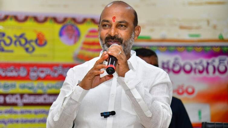 Bandi Sanjay starts vijaya sankalpa yatra from february 2024 Bandi Sanjay: ఈనెల 10 నుంచి బండి సంజయ్ యాత్ర, విజయ సంకల్ప యాత్రగా పేరు -షెడ్యూల్ ఇదీ