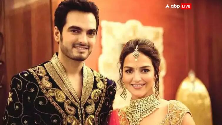 Esha deol bharat takhtani joint statement on divorce confirmed Esha Deol Divorce: ईशा देओल और भरत तख्तानी ने लिया तलाक, 12 साल बाद टूटी धर्मेंद्र की बेटी की शादी