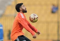 लाइव मैच के दौरान उतर गई थी विराट कोहली की पैंट