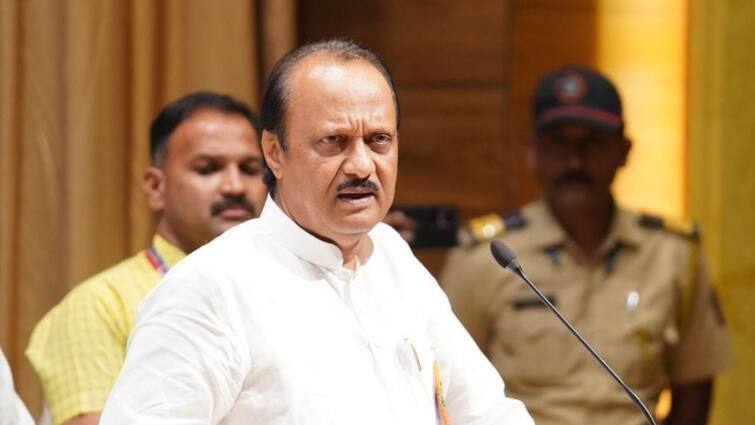 NCP पर फैसले के बाद क्या शरद पवार नई पार्टी बनाएंगे? अजित पवार ने दो टूक में दिया ये जवाब NCP Party Symbol Name Row Ajit Pawar Said Ig Sharad Pawar factipn will go SC we will do same ANN NCP पर फैसले के बाद क्या शरद पवार नई पार्टी बनाएंगे? अजित पवार ने दो टूक में दिया ये जवाब